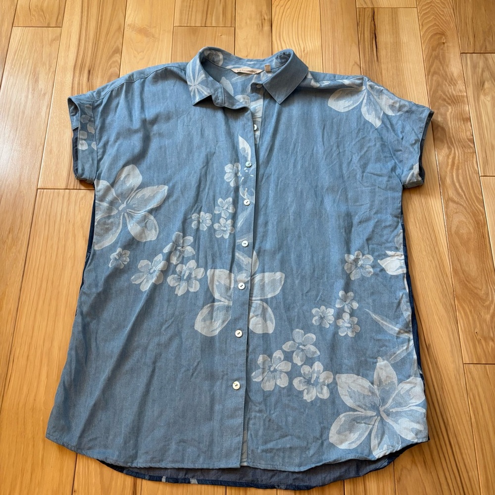 Soft Surroundings Denim Blue Tencel Chambray Lochlea Tunic Button Front Shirt
